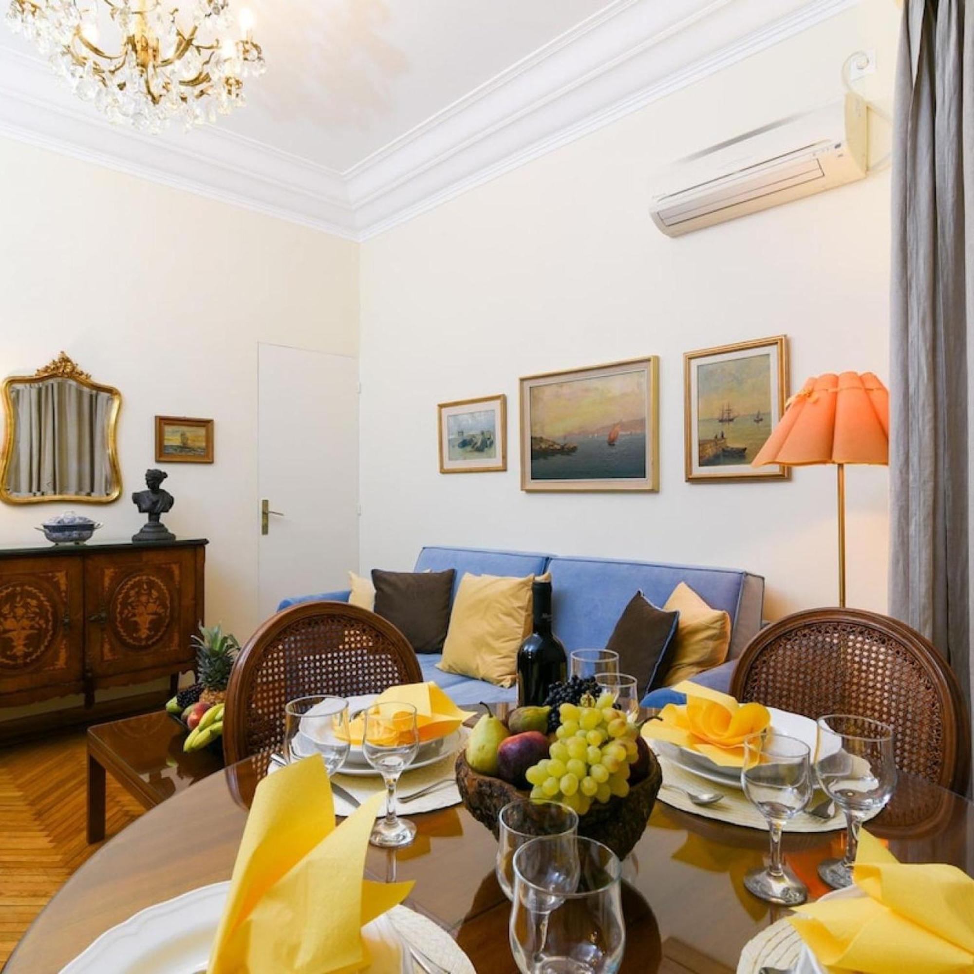 Classy Apartment In The Heart Of Athena Bagian luar foto